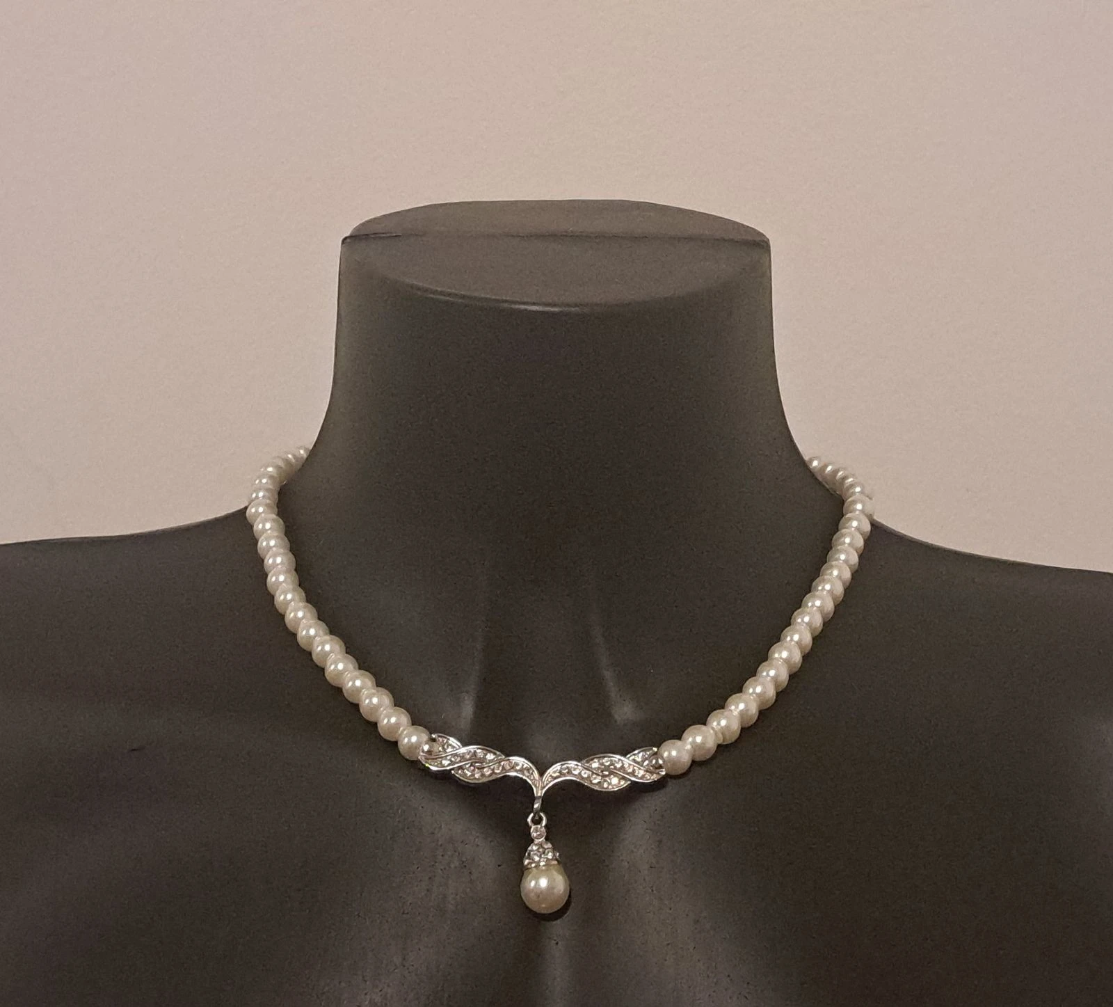 Classic Pearl Necklace with Zirconia • Elegant Women's Jewelry